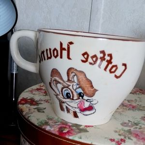 Vintage oversized "Coffee Hound" Cup